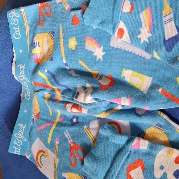Cat & Jack White Pajamas with Rainbow Design, Crayons, Unisex 3T GUC, Cute Set!! - Picture 5 of 7